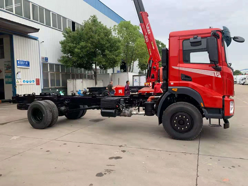 國六東風(fēng)華神T5單排隨車(chē)吊全新面市