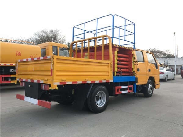 國六江鈴10米剪叉式升降平臺高空作業(yè)車(chē)