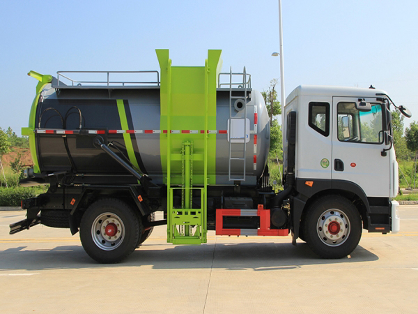 國六東風(fēng)D9 9.5方 餐廚垃圾車(chē)圓罐