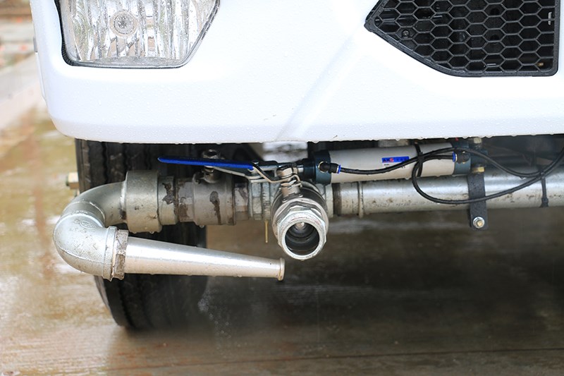 國六小福瑞卡 5噸 噴霧車(chē)