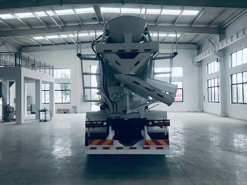 國六福瑞卡攪拌車(chē)