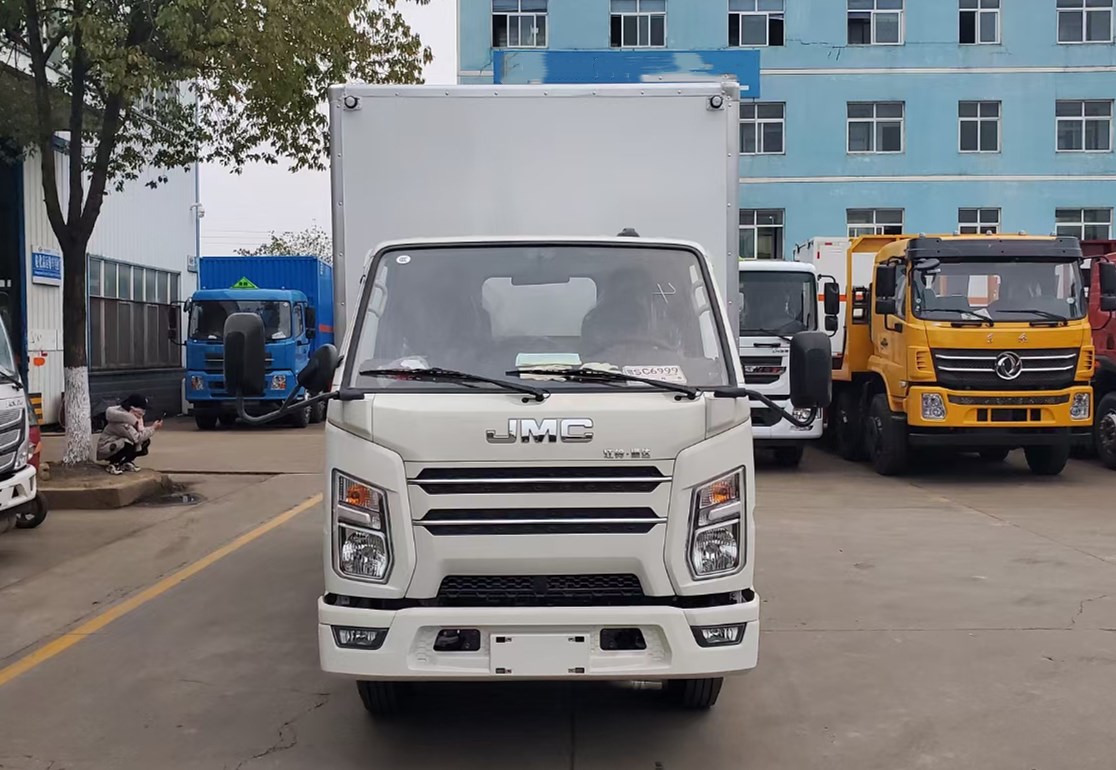 江鈴國六氣瓶廂式運輸車(chē)