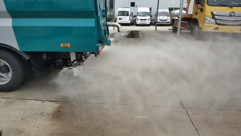 東風(fēng)小多利卡3308洗掃車(chē)國六