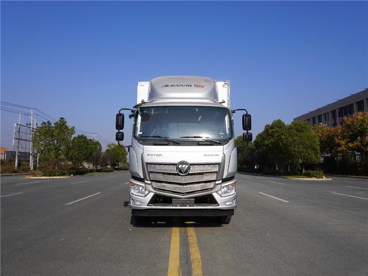 國六 福田歐馬可6.6米冷藏車(chē)