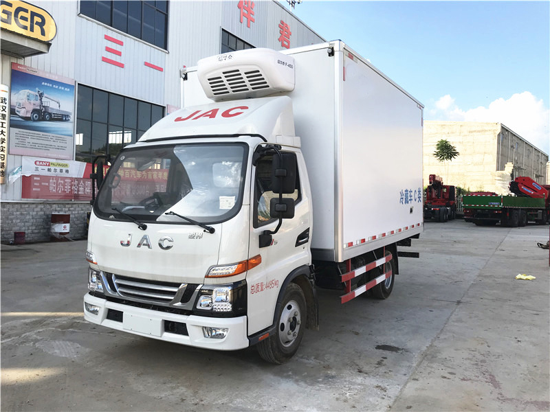 國六 江淮駿鈴V5,4.2米冷藏車(chē)
